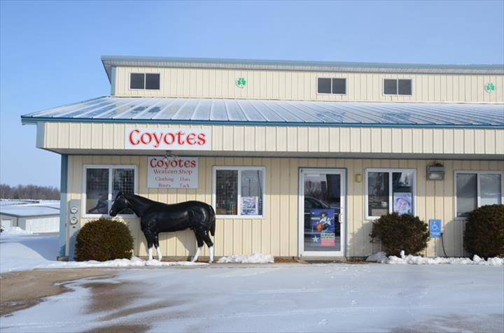 coyotes western store